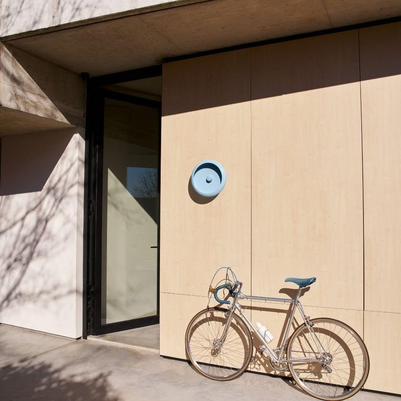 Fatboy وعاء فاتبوي أولوها مع مصباح، مصباح متعدد الوظائف، ضوء LED قابل لإعادة الشحن، 8 ساعات من وقت تشغيل البطارية (37.5 × 8.2 سم) كبير، أزرق جت - Image 4